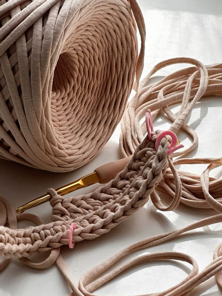 Crochet bag class (Exclusive experience from handcrafted to refined tasting)